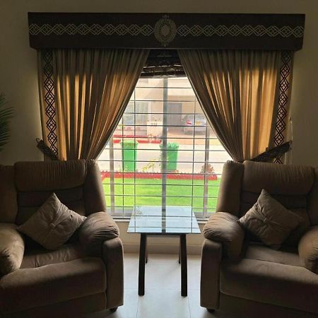 Thomas Guest House Islamabad Esterno foto
