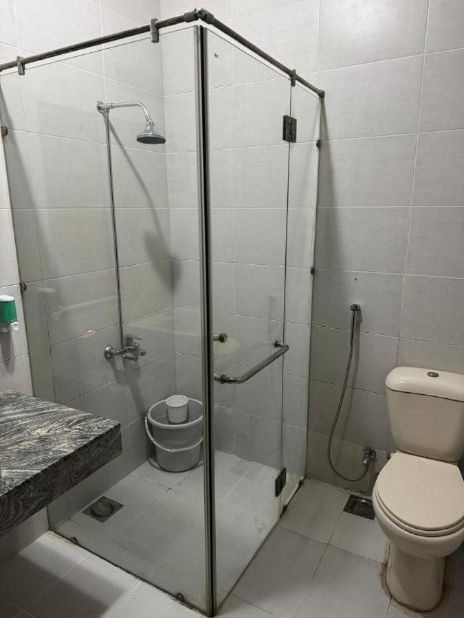 Thomas Guest House Islamabad Esterno foto